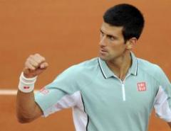 Djokovic sufre ante Goffin en su estreno en Roland Garros