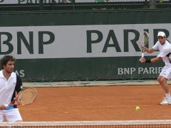 Roland Garros: Cuevas y Zeballos en cuartos de final