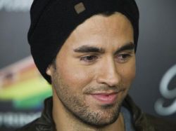 Enrique Iglesias lanza el primer sencillo de su nuevo disco