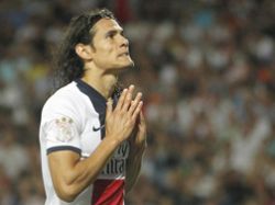 Cavani se puso la camiseta del Paris Saint Germain