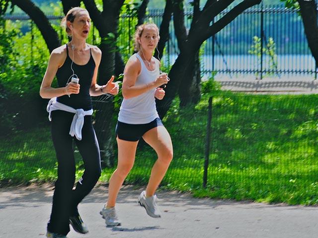 Ejercicio y música: la mejor forma de proteger el corazón