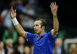 Radek Stepanek aplastó al argentino Juan Mónaco