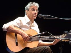 Caetano Veloso se postergó para el miércoles