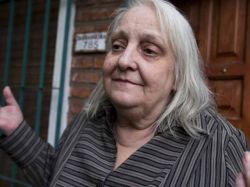 Hermana del Papa internada por un "pico de glucosa"