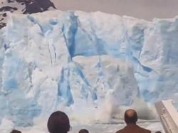 Impactante derrumbe de Glaciar Perito Moreno