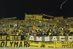 Barras de Peñarol visitaron al plantel en Los Aromos