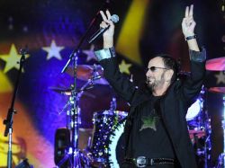 Ringo Starr ofreció un concierto excepcional en el Conrad