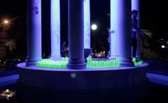 Plazas Matriz y Fabini tendrán fuentes fluorescentes