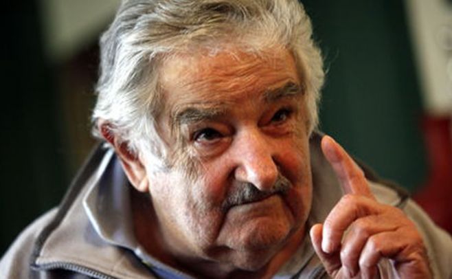 José Mujica saludó a los jóvenes por Navidad José Mujica saludó a los jóvenes por Navidad