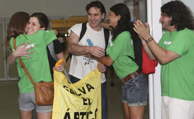 Activistas argentinos detenidos en Rusia retornan a su país