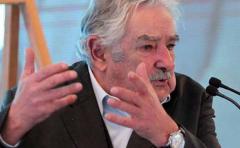 Mujica viajará en enero a Venezuela y a Cuba