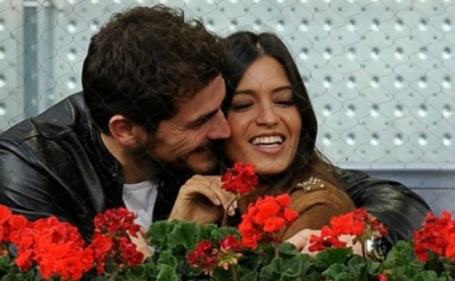Iker Casillas y Sara Carbonero, padres de un niño Iker Casillas y Sara Carbonero, padres de un niño
