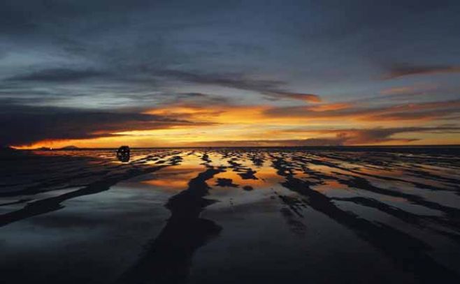 El rally Dakar sólo bordeará el salar de Uyuni El rally Dakar sólo bordeará el salar de Uyuni