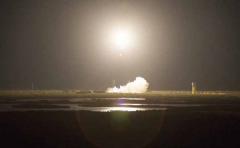 Satélite de comunicaciones de tercera generación al espacio