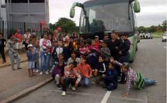 Niños de varios puntos del país, cuyas familias participan del Plan Juntos, parten hoy de campamento rumbo a Parque del Plata.