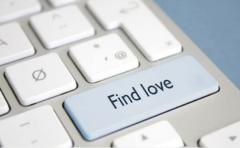 Hackeó una web de citas para encontrar el verdadero amor