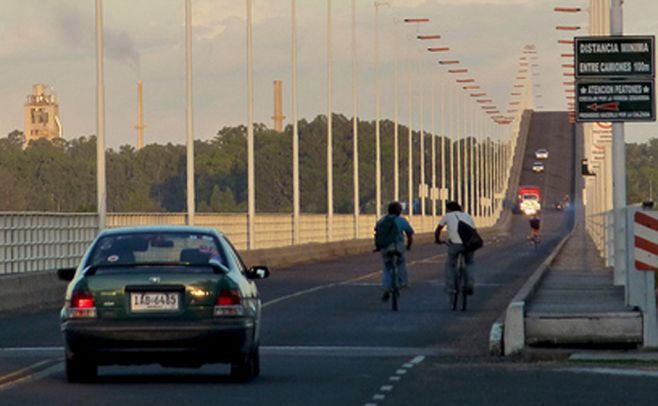 Denuncian corrupción en Aduana de puente binacional