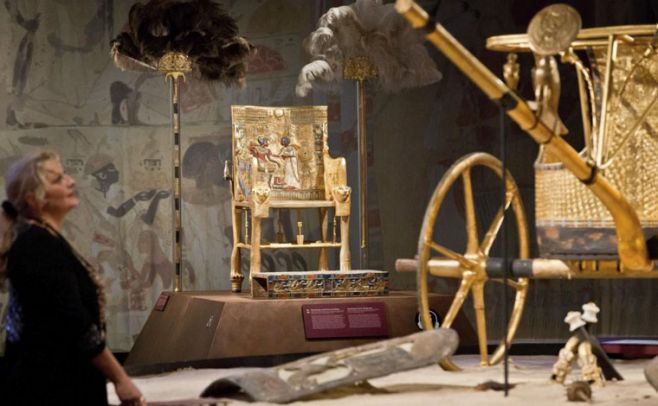 Se diseñó réplica del trono de Tuntankamón para venta on-line