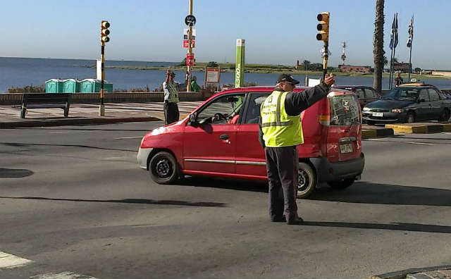 La Intendencia de Montevideo colocó cámaras de video en varias esquinas de la Rambla y en una de la Av. Rivera