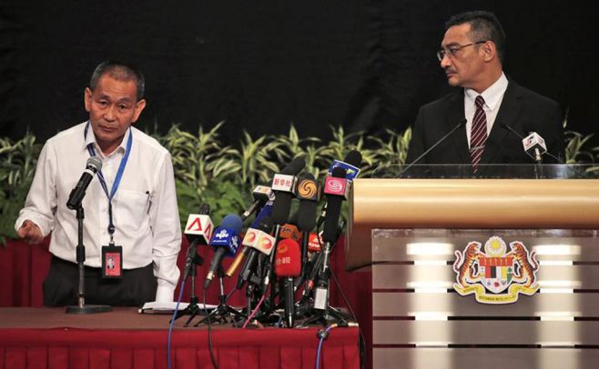 Avistan dos objetos que pueden ser del avión