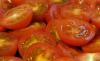 Aprenda a cortar tomates cherry en 20 segundos