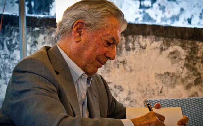 Mario Vargas Llosa. Foto: Flickr.com/dadevoti