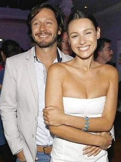 Pampita estaría esperando su cuarto hijo