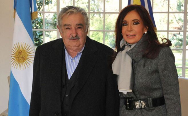 Mujica y CFK aprobaron proyecto de dragado del Río Uruguay