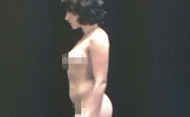 Filtran fotos de Scarlett Johansson desnuda en film