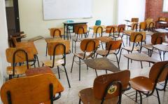 Docentes del liceo 16 levantan paro