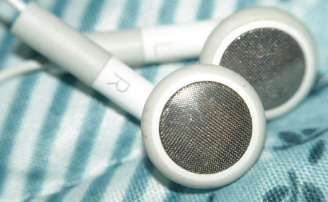 Nueva aplicación convierte móviles en audífonos