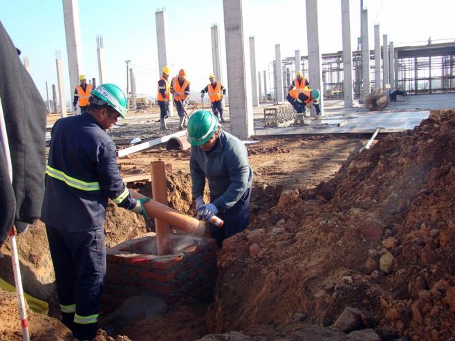 Marne Osorio visitó obras del Melancía Shopping