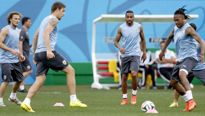 Uruguay ante Inglaterra a todo o nada