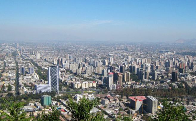 Declaran alerta ambiental en Santiago de Chile. Flickr/Teosaurio