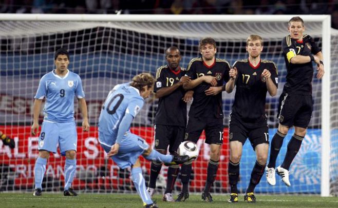 Uruguay casi le gana a esta Alemania, cuatro años atrás Uruguay casi le gana a esta Alemania, cuatro años atrás