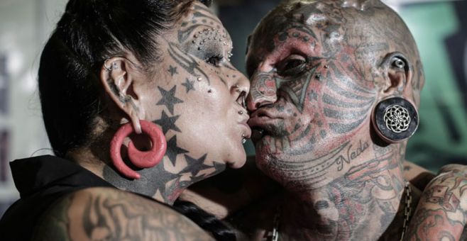 Brasil, un paraíso del tatuaje para mujeres y hombres