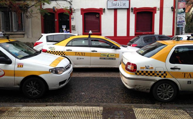 Sindicato del taxi advierte de nuevos despidos de funcionarias