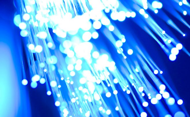 Web: conexión permitirá bajar filme en 0,2 milisegundos