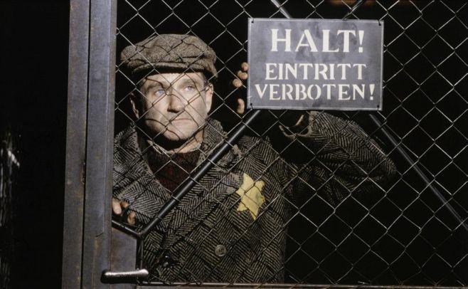 Una seal de esperanza, filme que plagi a La vida es bella. Del desconocido Peter Kassovitz, 1999.