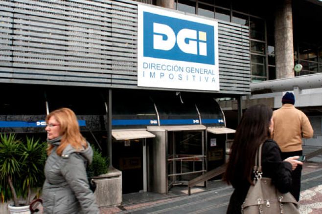 Recaudacin de DGI creci 5% en primer semestre. Ricardo Antunez/adhocfotos	