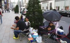 Cola en Tokio para reservar el nuevo iPhone 6 de Apple