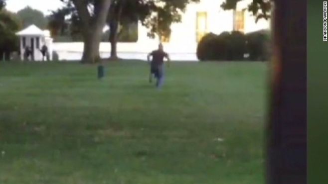 Asalto a la Casa Blanca: intruso tenía un cuchillo y era veterano de guerra