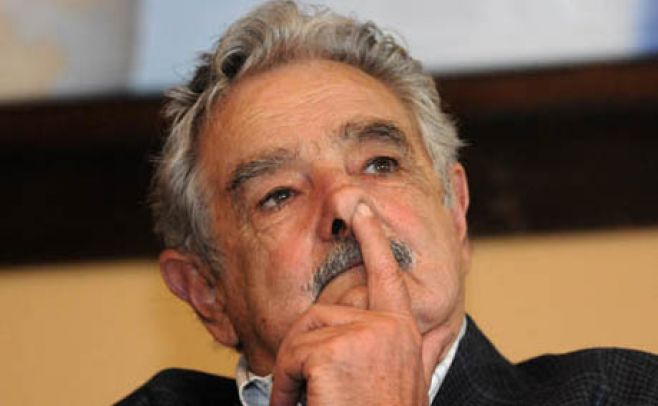 Mujica destacó beneficios sociales y ecológicos de energía eólica Mujica destacó beneficios sociales y ecológicos de energía eólica