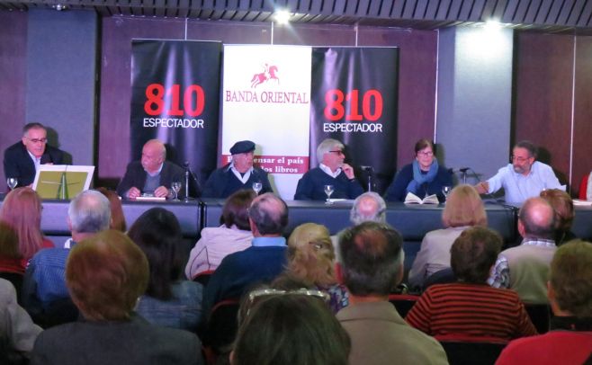 Se presentó el libro "Relatos. Concurso de cuentos Breves de la Tertulia de los Viernes"