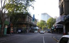Avenida Fernández Crespo, una de las calles "feas" de Montevideo