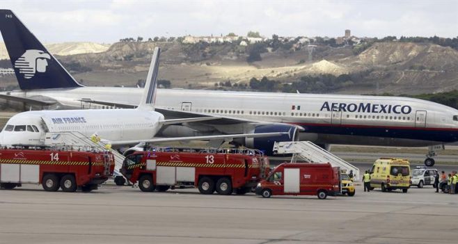 Alerta en aeropuerto de Madrid ante sospechas de pasajero con ébola. EFE