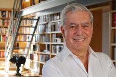 Vargas Llosa elogia idea de Mujica sobre marihuana