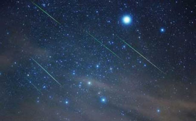 Fenómenos astronómicos provocan lluvia de estrellas