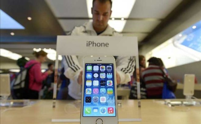 iPhone 6 a la venta en Uruguay a partir del 14 de noviembre. Archivo: EFE