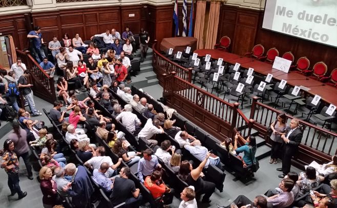 El Paraninfo se vio colmado.